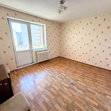 Продаж  квартири Милославська 12А