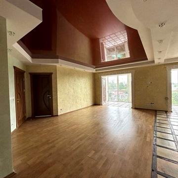 Квартира 104 кв.м  Горсад