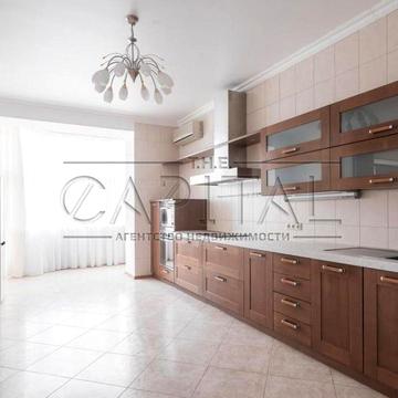 Продаж квартири 220м2  / ул. Паторжинського, історичний центр\Золоті Ворота\Софіївська площа