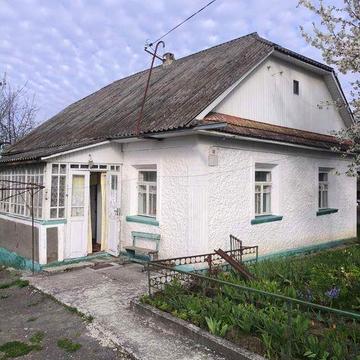 Продається затишний будинок у с. Смотрич (Кам’янець-Подільський р-н) | Автономне опалення, сад, город