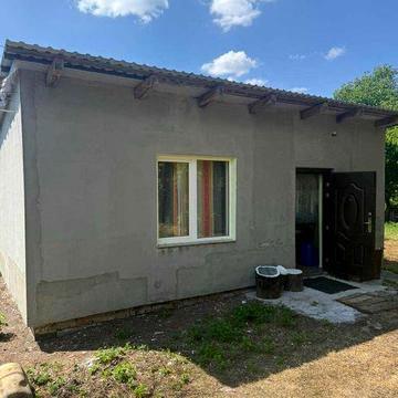 житловий будинок та земельна ділянка 20 сот., с. Мазярня-Каранська