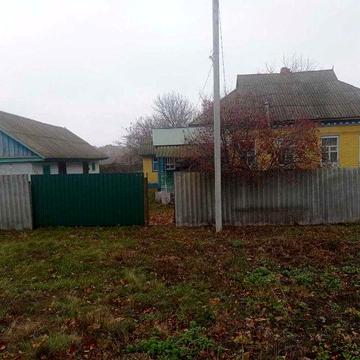 Маєток в селі ст. Лосинівська (Червоний шлях)