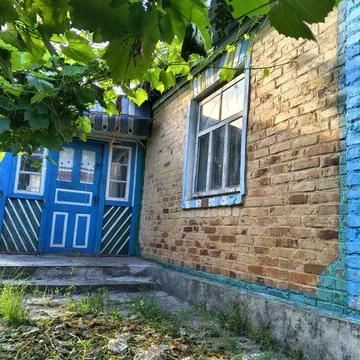 Продам гарний будинок