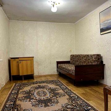 Здається в оренду 2-кімнатна квартира на землі