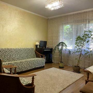 Продається квартира