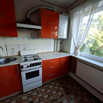 Продаж 1кім квартири в районі Дружба