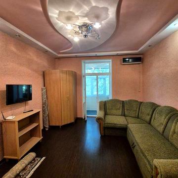 Сдам 2 к квартиру, р-н Центра с А.О.