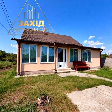 Продаж затишного будинку з ГАЗОМ  у Княгининку з ділянкою 12 сотих