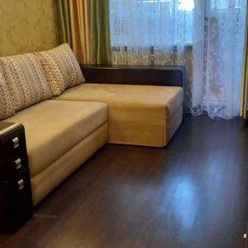 Продам двухкомнатную квартиру на Горизонте.