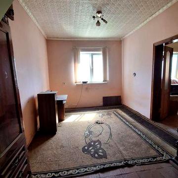 Продаж будинку в 10 хв.від вул. Б. Хмельницького