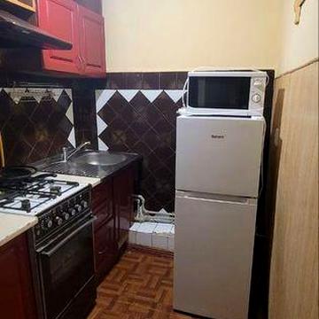 Продається 1 кімнатна квартира по вул. Набережна