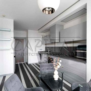 Продаж стильної квартири в ЖК «Корона» Княжий Затон, 21 | Осокорки 109 м² 3 кімнати 165 000 $ ЖК Корона