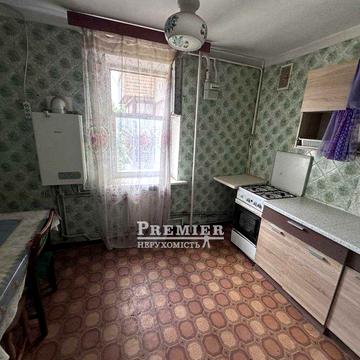 Продаж 4 кімн. квартири у Великодолинському