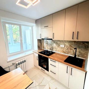 Здається в оренду 1к квартира в районі парку. Перша здача