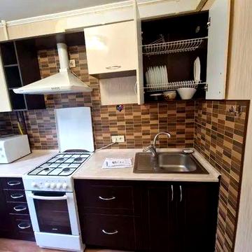 Здам 1.кімнатну квартиру Печерськ вул Гусовського 2