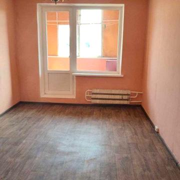 Продам 1 кімнатну квартиру метро" Салтівська"