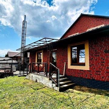 Продаж. Просторий будинок з сучасним ремонтом + гостьовий будинок. Є гараж. 9 соток. Лука Мелешківська