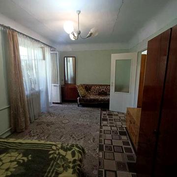 Продам 1 к. квартиру