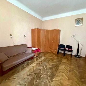 Продаж 2 кімнатної квартири у Центрі Львова