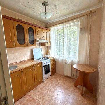 Чудова Квартира біля Парку Миру , Продаж 2х кім