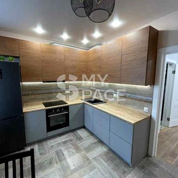 Продам простору 1-к квартиру 43 м² | Євроремонт | 2 поверх | ЖК Новомостицько-Замковецький. ТРЦ Retroville ЖК Новомостицько-Замковецький