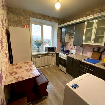 Двох кімнатна квартира Центральна частина Міста