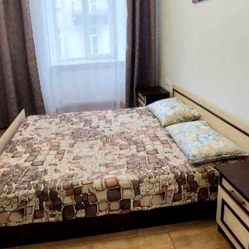 2кім кв вулиця Проспект Свободи бічна