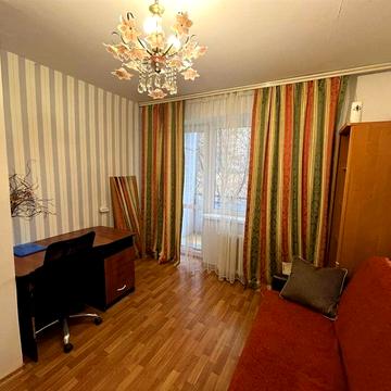 Продам 1комн. кв. 22 м2  на Заболотного , д.30  (Кримський бульвар)