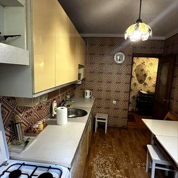 Аренда  3 комнатная квартира Таирова , Левитана