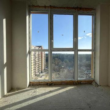 Панорамна 1 кімнатна квартира в Новобудові