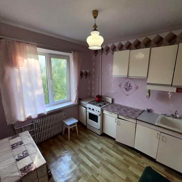 2к квартира на Південно-Заході