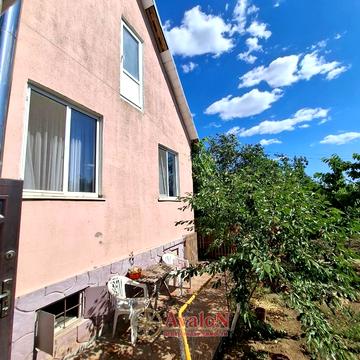 Центральна вулиця, Світле, Одеська область 75000.0 USD