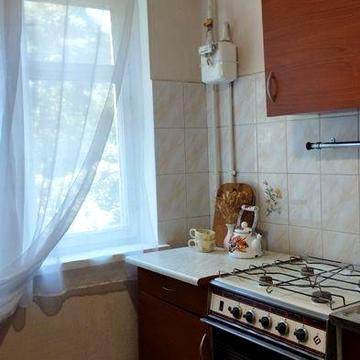Ls53 продам двокімнатну квартиру метро Салтівське біля ринку Героїв праці