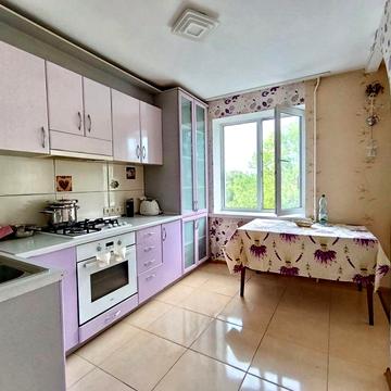 Продаж 2-кімнатної в Центі