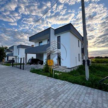 Продаж котеджу у Брюховичах, район Лісопотік