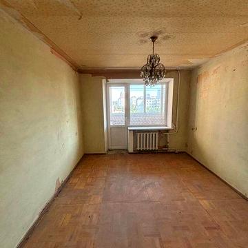 Продам 2-х кімнатну пр-кт Повітряних сил 11/15