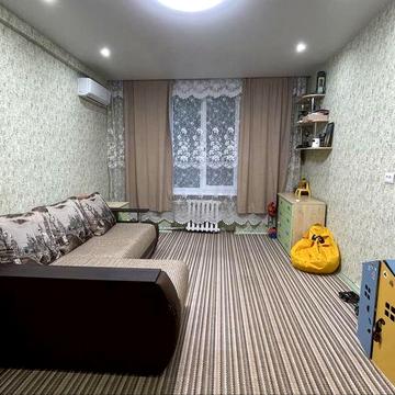 Продаж 2-кімнатної квартири по вул. Володимира Великого, 9 ( Мелешкіна)9 єВідновлення ЖК Сталінка стеля 3м