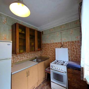 Продам квартиру. 1й поверх. ТЕРМІНОВО.