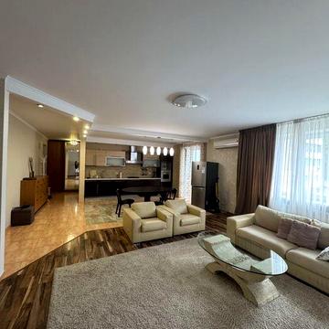 Продам 3х ком квартиру Приморском районе пер.Светлый