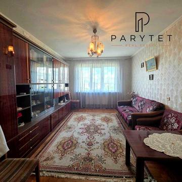 Продається трикімнатна квартира в панельному будинку по вул. Івана-Павла