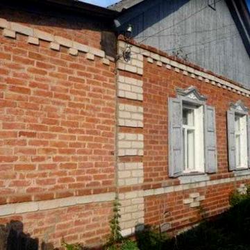 Продам дом в 10 мин от м.Тракторный завод.
