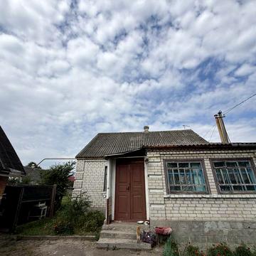 Продаж окремого будинку в Глибочиці.