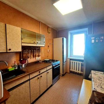 Продам 4-х кім.кв. у цегляному висотному будинку на Щорса (343-399)