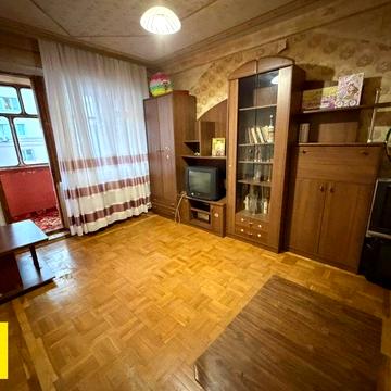 Продається 3-х кімнатна квартира в центрі