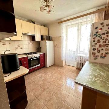 Продаж 5 кімнатної дворівневої квартири вул Щурата