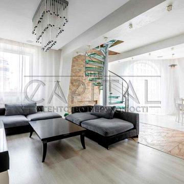Здається в оренду квартира 170 м² вул. Лабораторна, 8