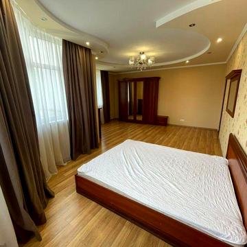 Оренда кварти 85м2  з ремонтом Леся Курбаса 7б Святошино Борщагівка