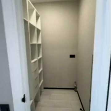 Продаж 1к Квартира Соборна (ІІІ Інтернаціоналу) вулиця