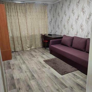 Продам 2х комнатную квартиру  на Титова  (Независимости)
