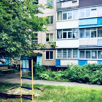 5m 2 квартира метро Дворец Спорта Новые дома Коммунальная Байрона